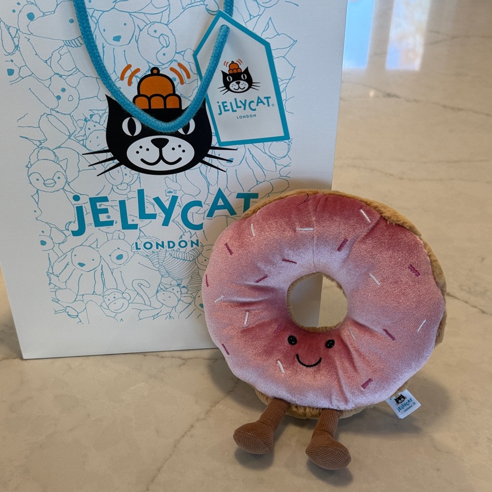 Jellycat Donut Amusable